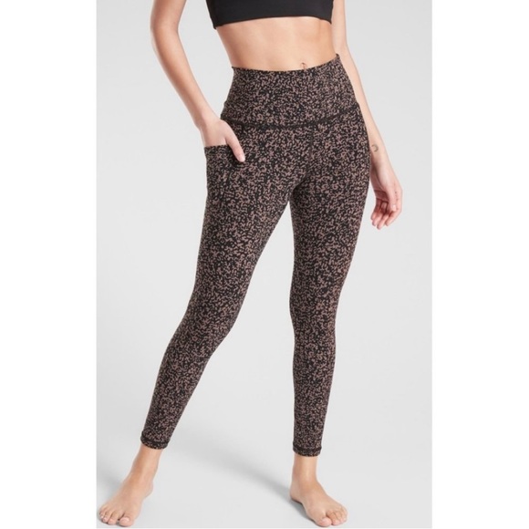 Athleta Pants - Athleta Salutation Stash Pocket ll Gravel 7/8 Tight Mineral Brown Size XS (0-2)